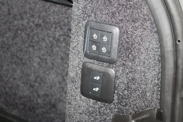Used 2018 Land Rover Range Rover Supercharged AWD/4WD image 36