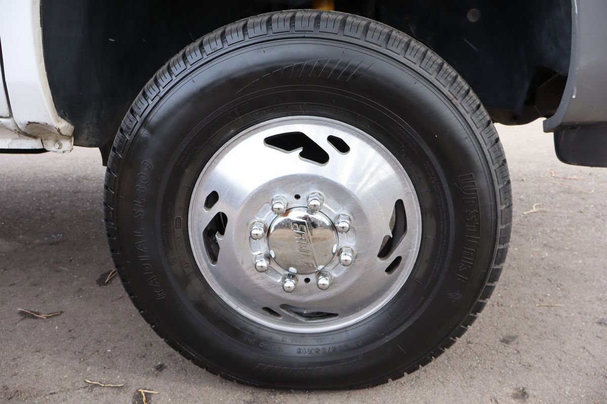 Used 1997 Dodge Ram 3500 Truck ST image 40