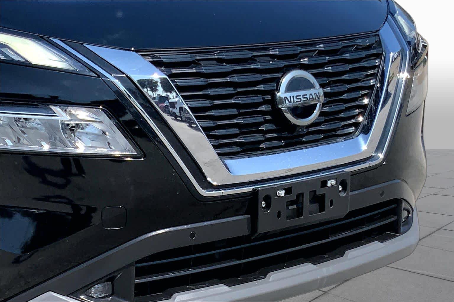Used 2021 Nissan Rogue SL w/ Premium Package FWD image 28