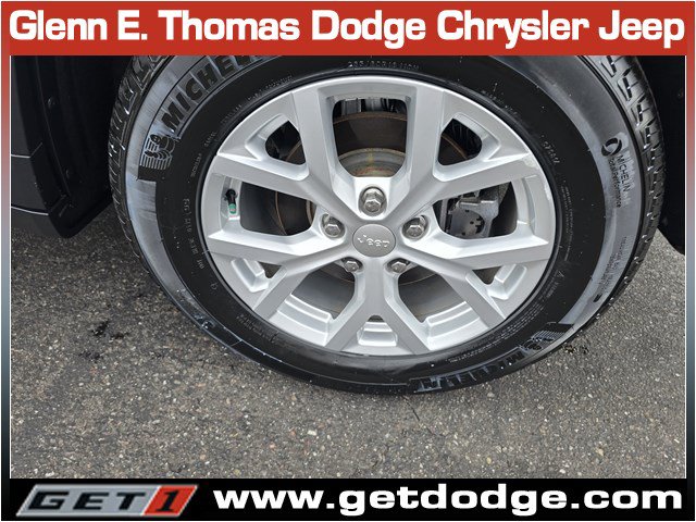 Certified 2023 Jeep Grand Cherokee Limited RWD image 36