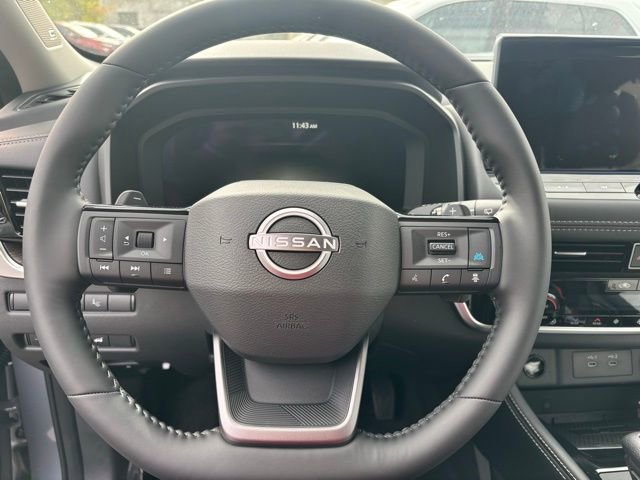 New 2026 Nissan Rogue Platinum image 9