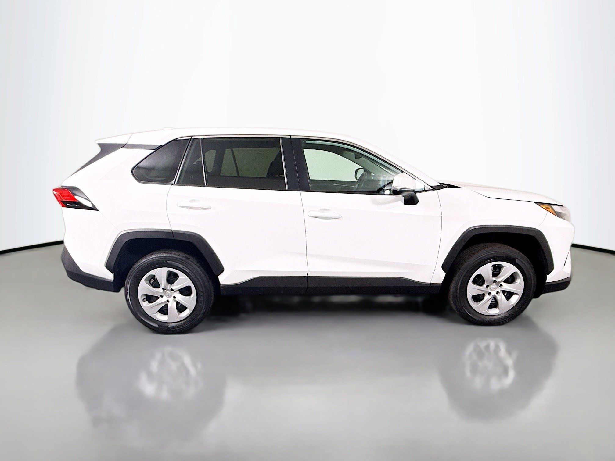 Used 2024 Toyota RAV4 LE image 11