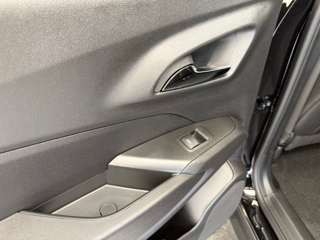 New 2026 Chevrolet Trax RS w/ Driver Confidence Package FWD image 18