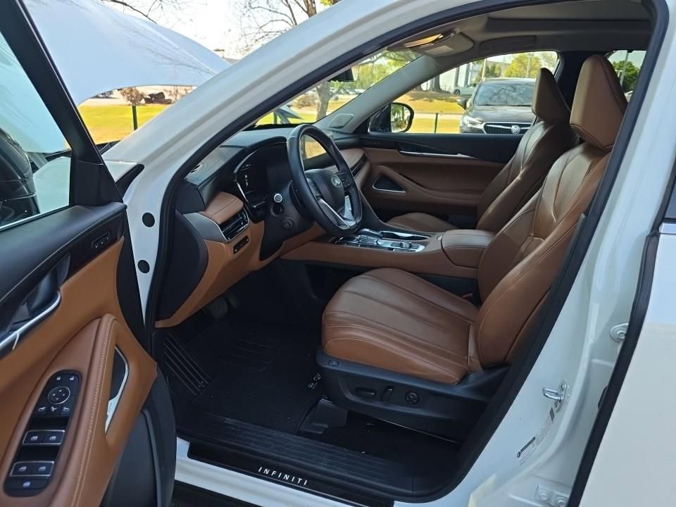 Used 2023 INFINITI QX60 Sensory w/ Vision Package image 6