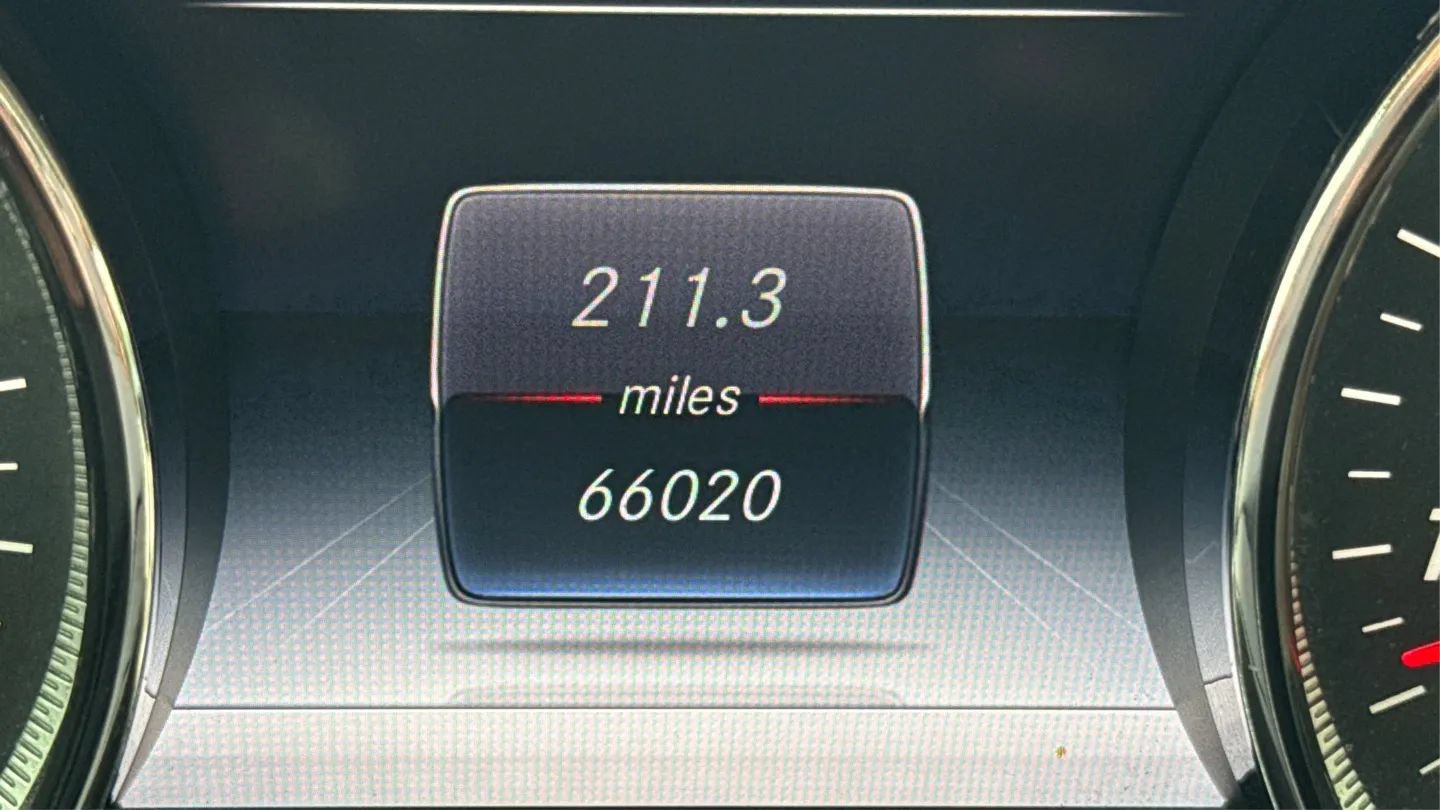Used 2018 Mercedes-Benz E 300 image 13