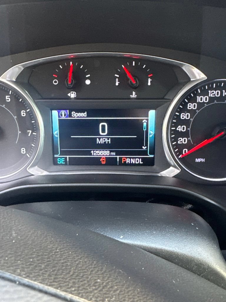 Used 2017 GMC Acadia SLT AWD/4WD image 13
