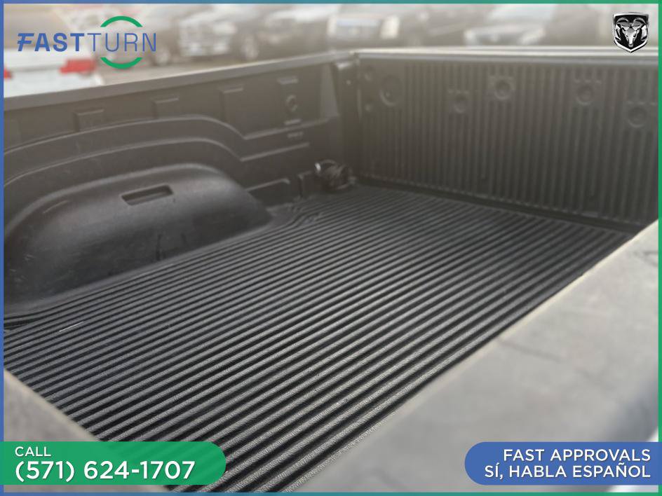 Used 2014 RAM 1500 Classic SLT AWD/4WD image 24