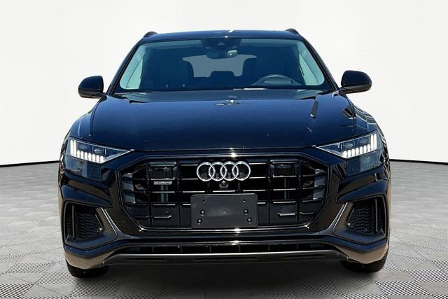 Used 2023 Audi Q8 Prestige w/ Prestige Package AWD/4WD image 3