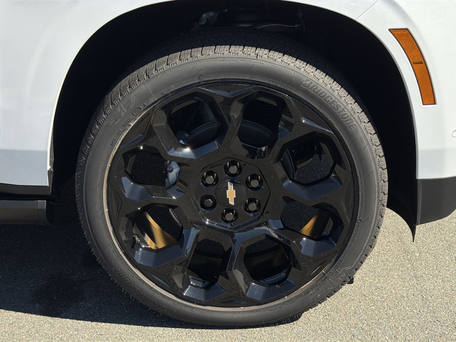 New 2026 Chevrolet Tahoe High Country AWD/4WD image 12