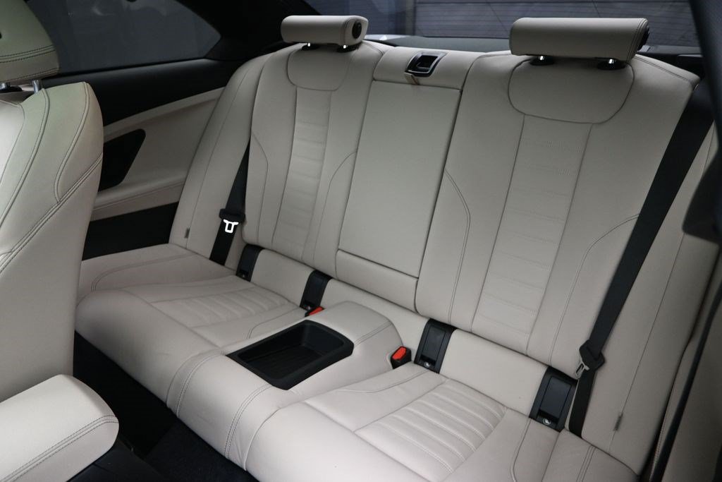 Used 2022 BMW 230i Coupe w/ Premium Package 2 RWD image 17