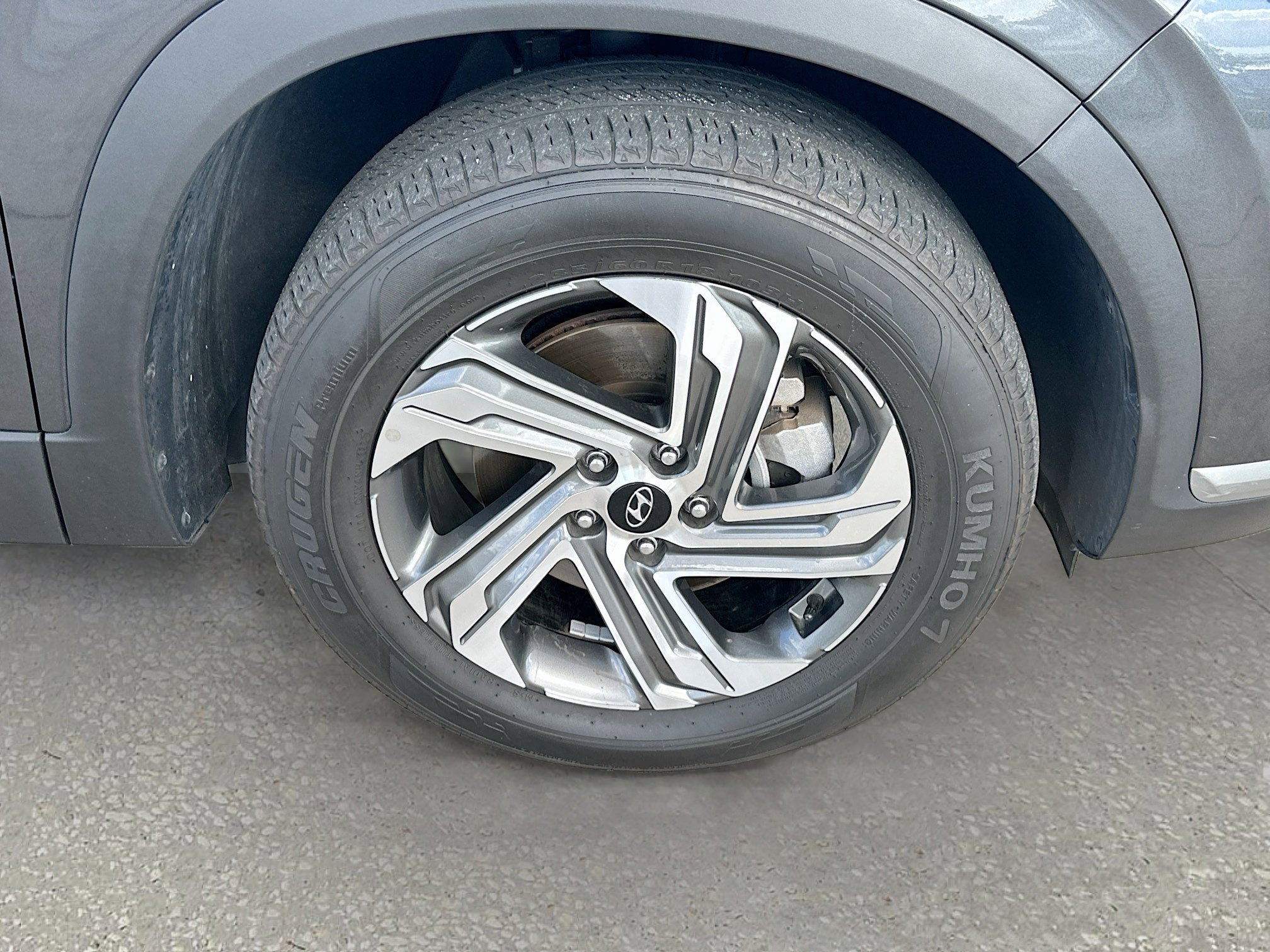 Used 2023 Hyundai Santa Fe SE image 28