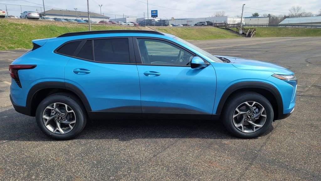 New 2026 Chevrolet Trax LT image 14