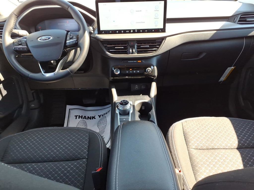 Used 2024 Ford Escape Active w/ Tech Pack #1 AWD/4WD image 12
