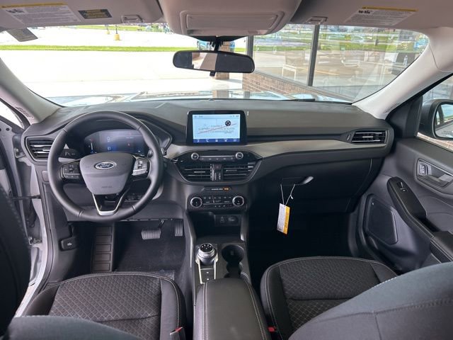 New 2025 Ford Escape Active w/ Cold Weather Package image 26