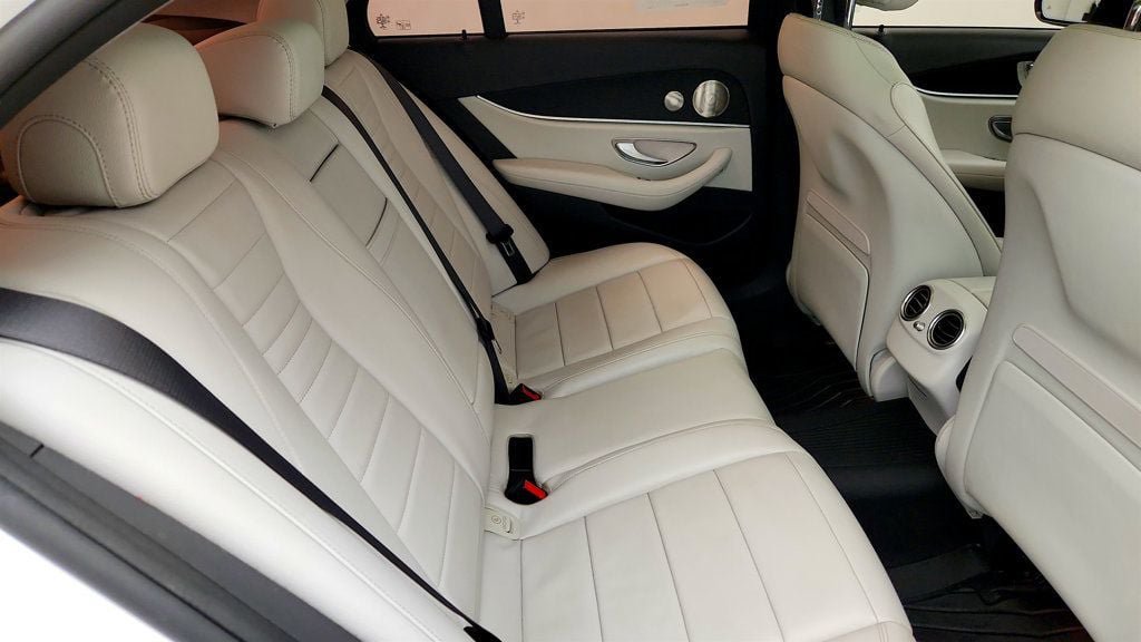 Used 2021 Mercedes-Benz E 350 4MATIC Sedan w/ Premium Package image 21