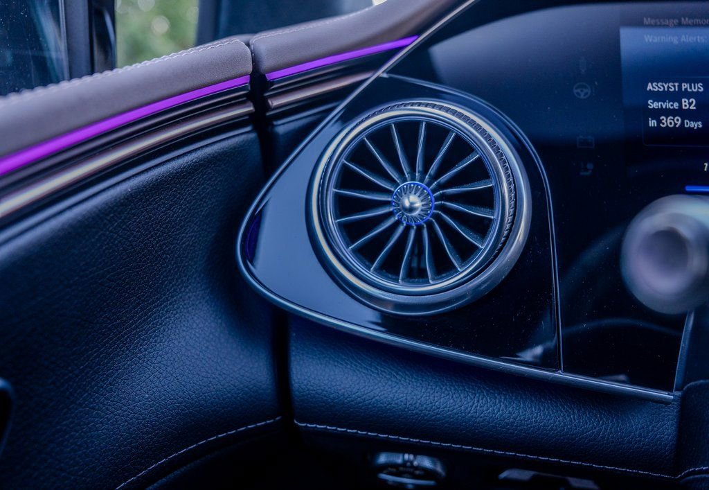 Used 2023 Mercedes-Benz EQS AMG 4MATIC w/ Trim Level Package image 8