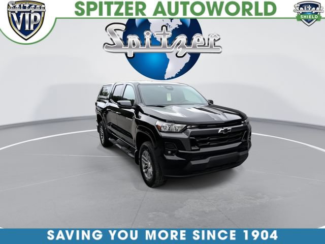Used 2023 Chevrolet Colorado LT w/ LT Convenience Package II AWD/4WD image 3