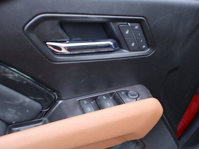 New 2025 GMC Canyon AT4 w/ Nightfall Edition image 25