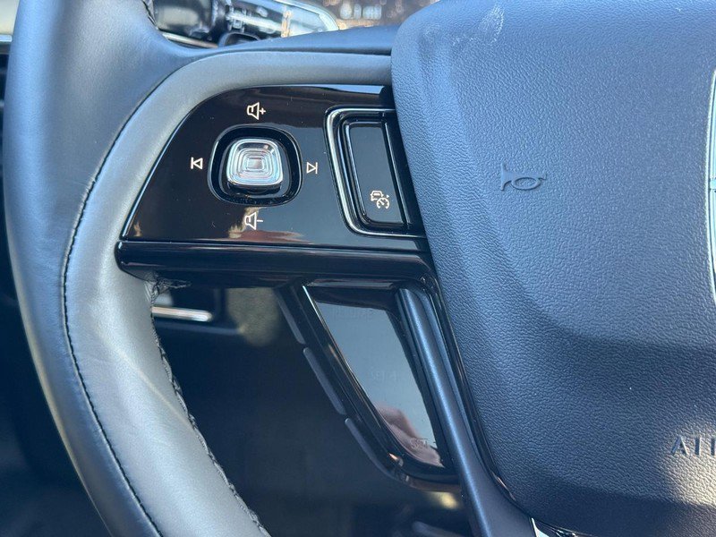New 2026 Lincoln Corsair Reserve w/ Jet Appearance Package image 9