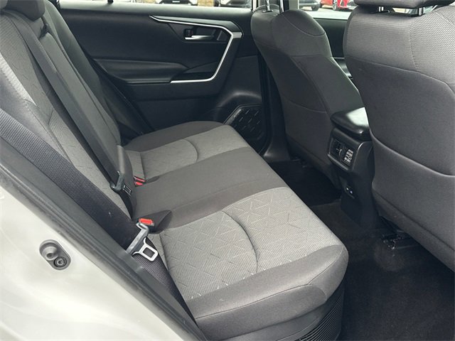 Used 2022 Toyota RAV4 XLE image 14