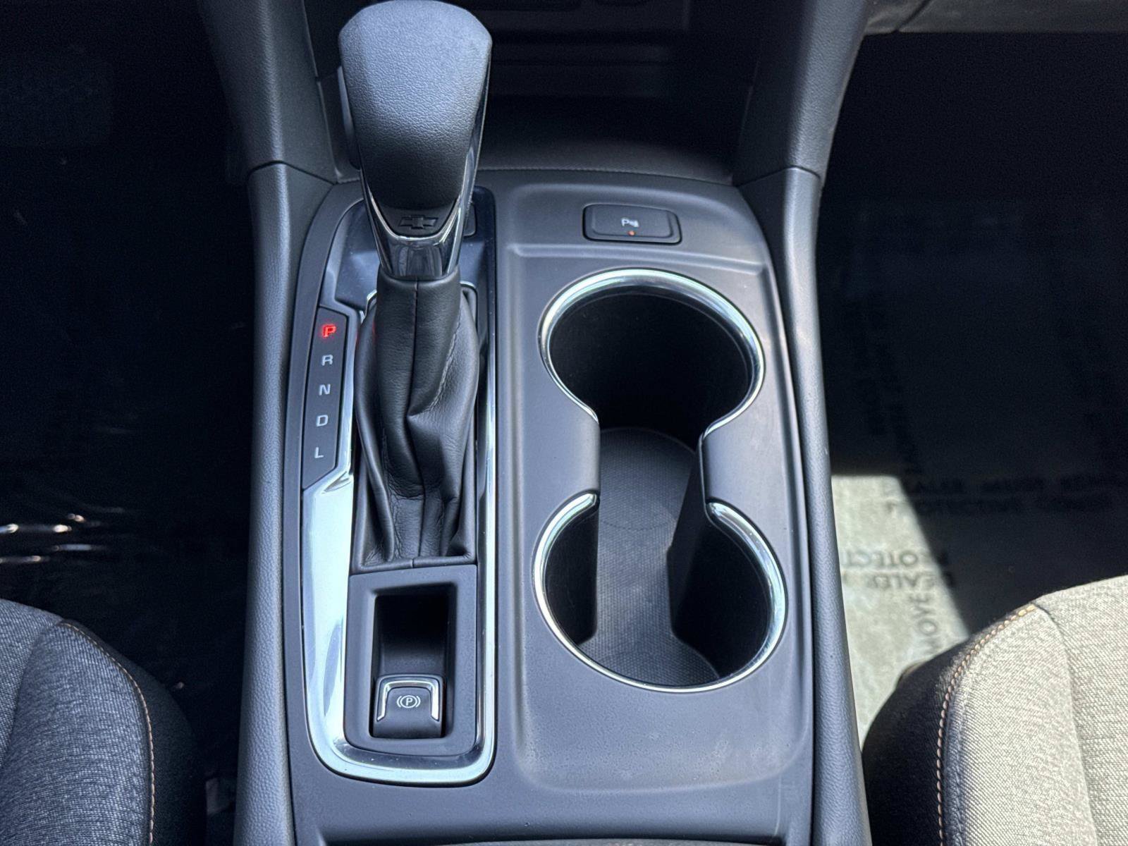 Used 2024 Chevrolet Equinox LT AWD/4WD image 8