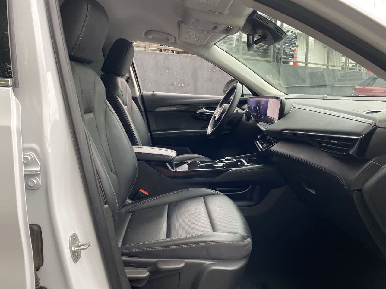 Used 2024 Buick Envision Preferred AWD/4WD image 18