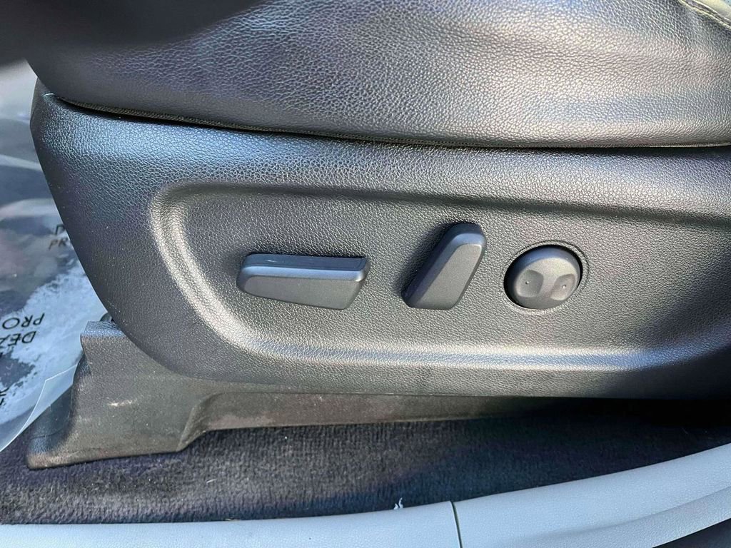 Used 2020 Kia Sedona EX image 15