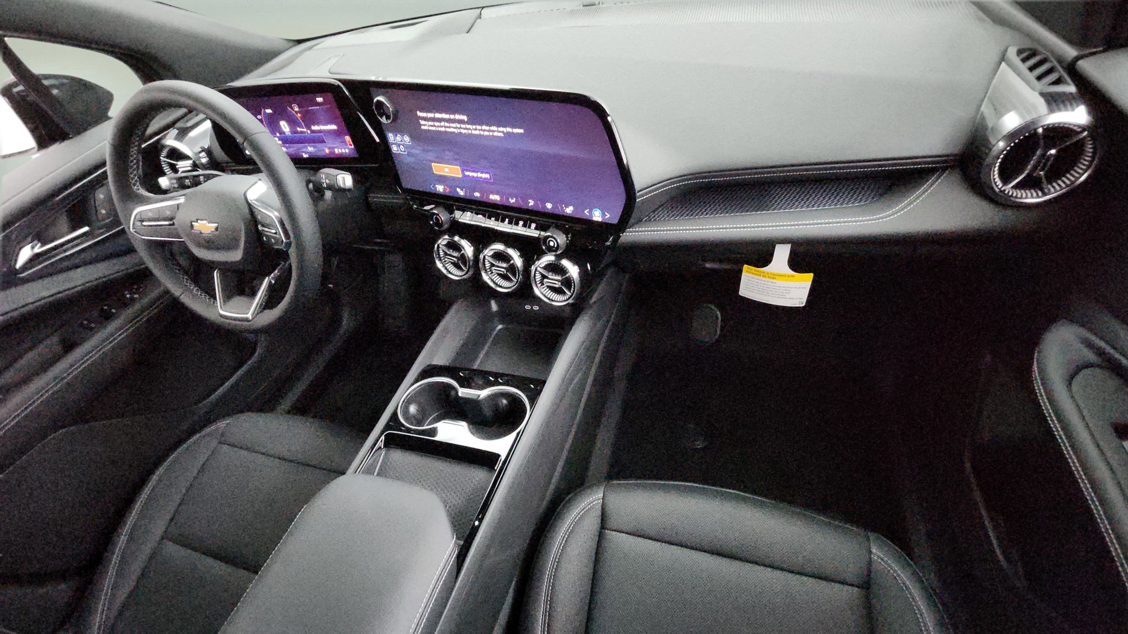 New 2025 Chevrolet Blazer EV LT AWD/4WD image 14
