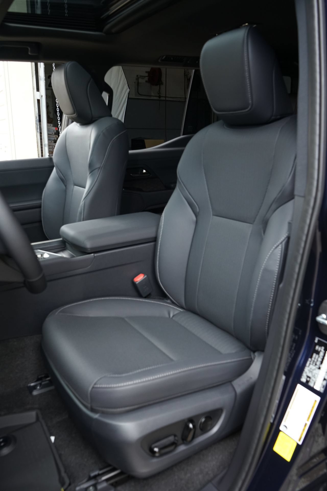 Used 2026 Lexus GX 550 AWD/4WD image 8