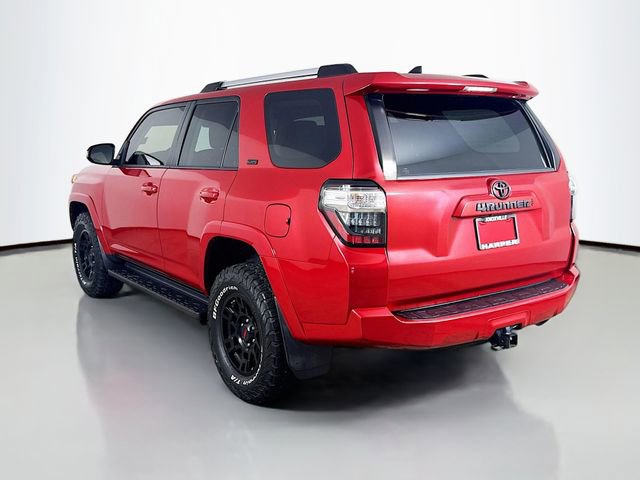 Used 2022 Toyota 4Runner SR5 Premium AWD/4WD image 10