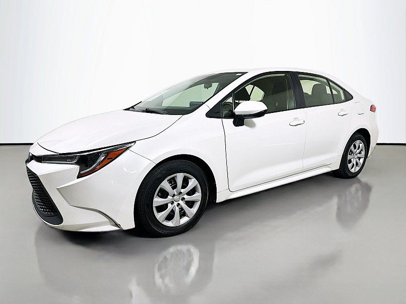 Used 2020 Toyota Corolla LE FWD image 3