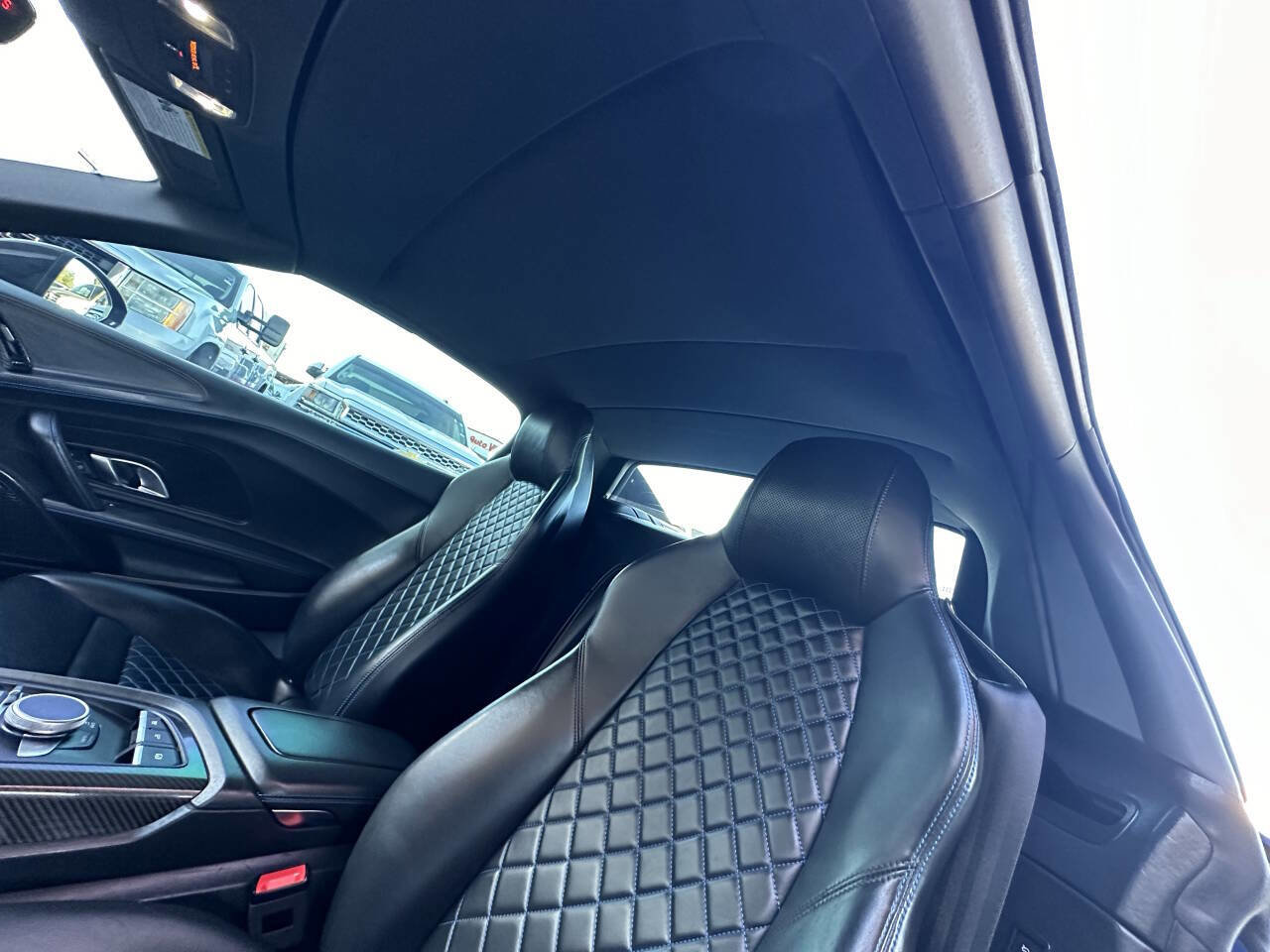 Used 2018 Audi R8 V10 plus image 34