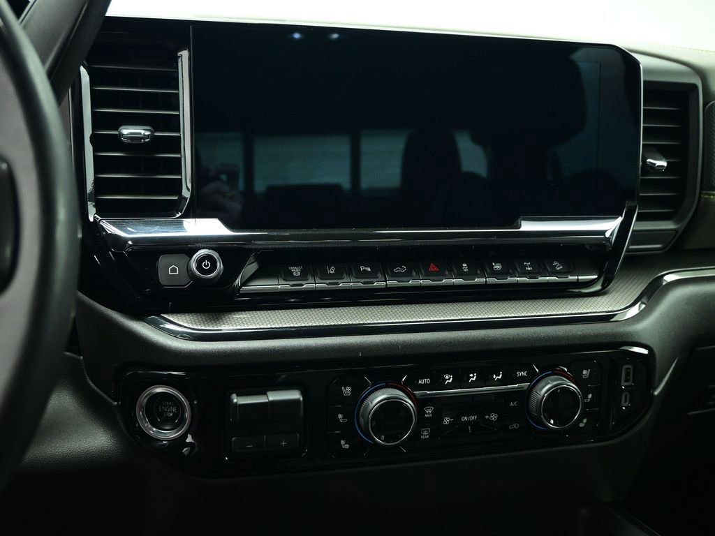 Used 2024 Chevrolet Silverado 2500 ZR2 w/ Technology Package image 55