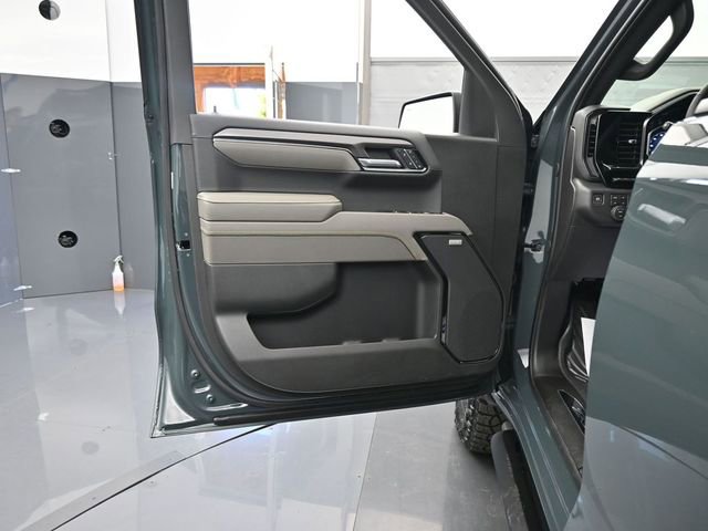 New 2026 Chevrolet Silverado 1500 ZR2 w/ ZR2 Bison Edition image 9