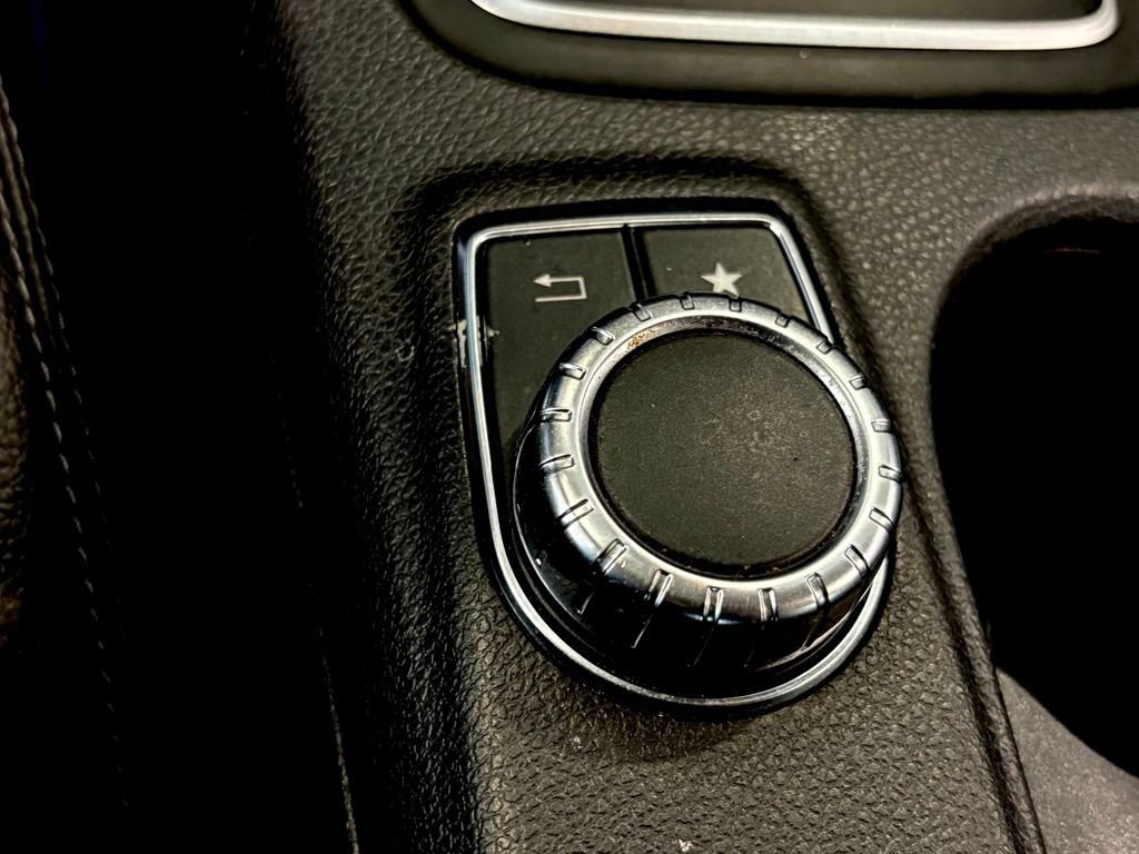 Certified 2019 Mercedes-Benz CLA 250 image 23