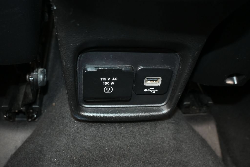 Used 2018 Jeep Compass Latitude w/ Popular Equipment Group AWD/4WD image 34