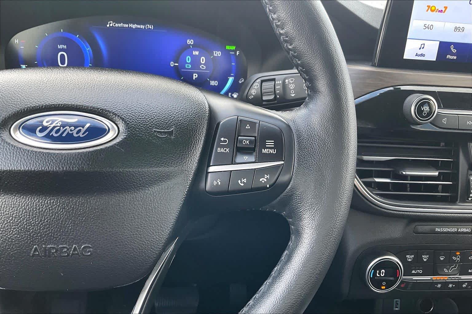 Used 2020 Ford Escape Titanium FWD image 24