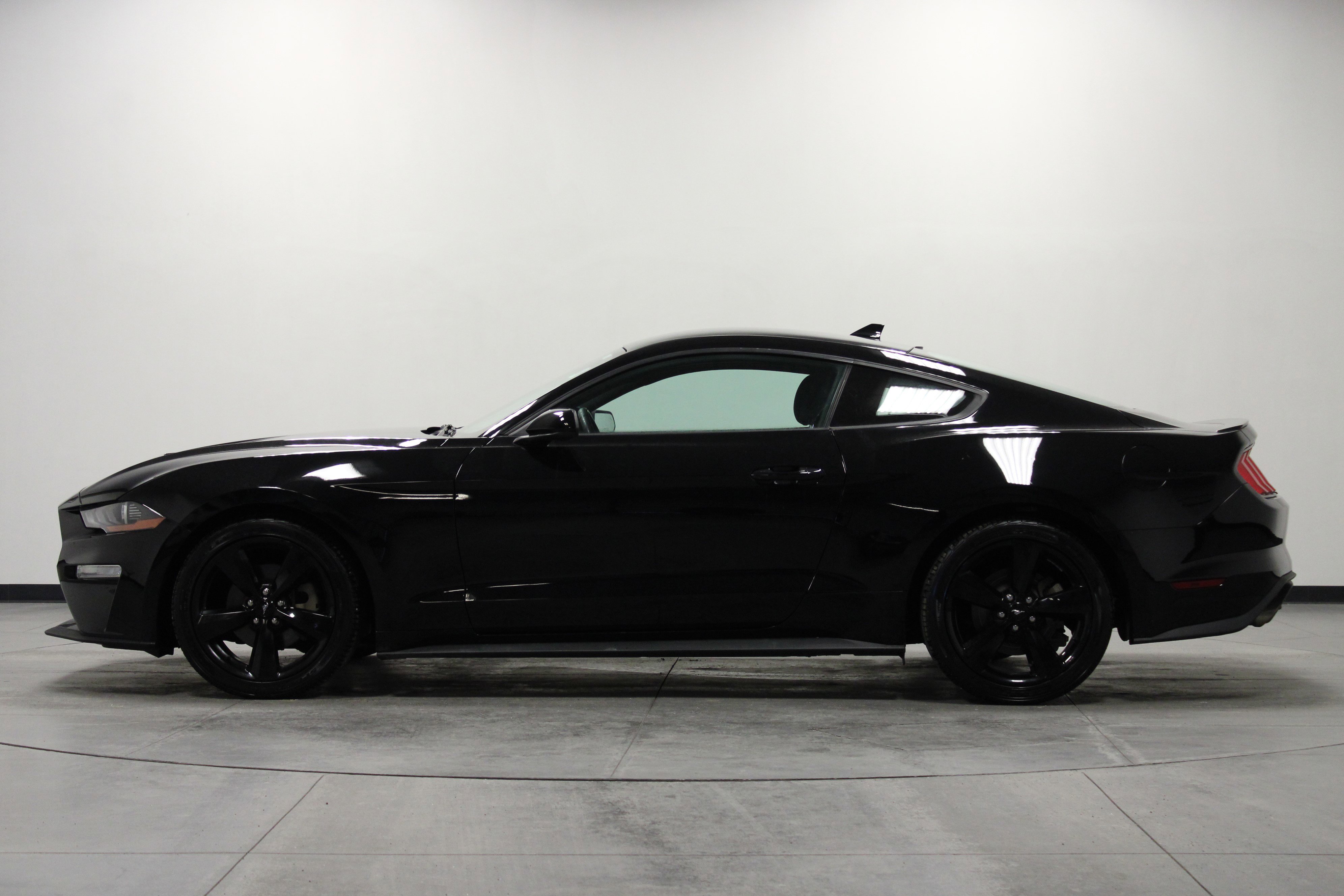 Used 2021 Ford Mustang Coupe w/ Black Accent Package image 7