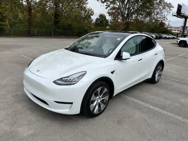 Used 2021 Tesla Model Y Long Range AWD/4WD image 4