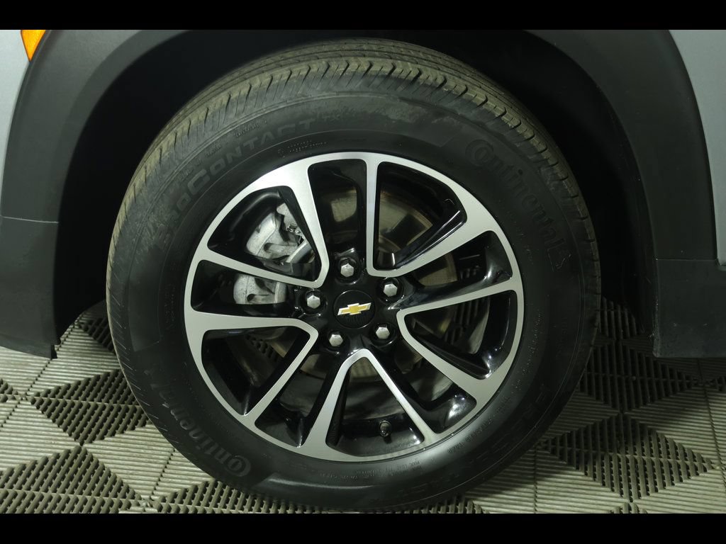 Certified 2024 Chevrolet TrailBlazer LT w/ Driver Confidence Package AWD/4WD image 5