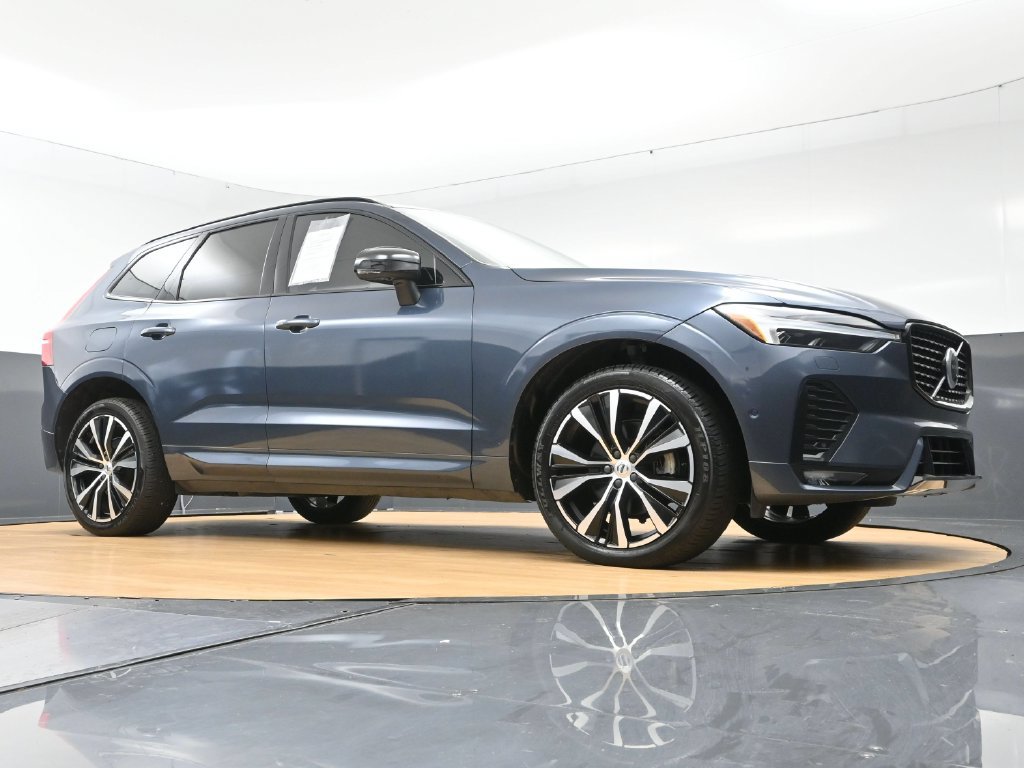 Used 2024 Volvo XC60 B5 Plus w/ Protection Package Premier AWD/4WD image 48