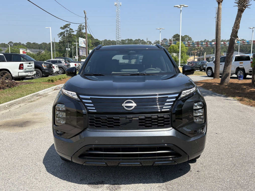 New 2026 Nissan Rogue Platinum AWD/4WD image 2