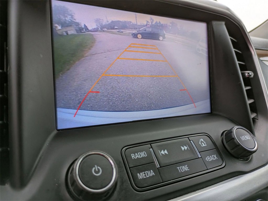 Used 2017 GMC Acadia SLE image 22