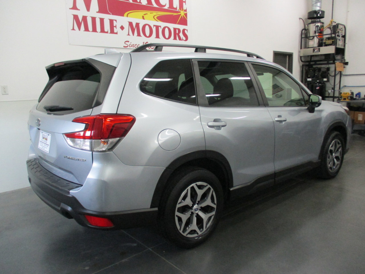 Used 2022 Subaru Forester Premium image 7