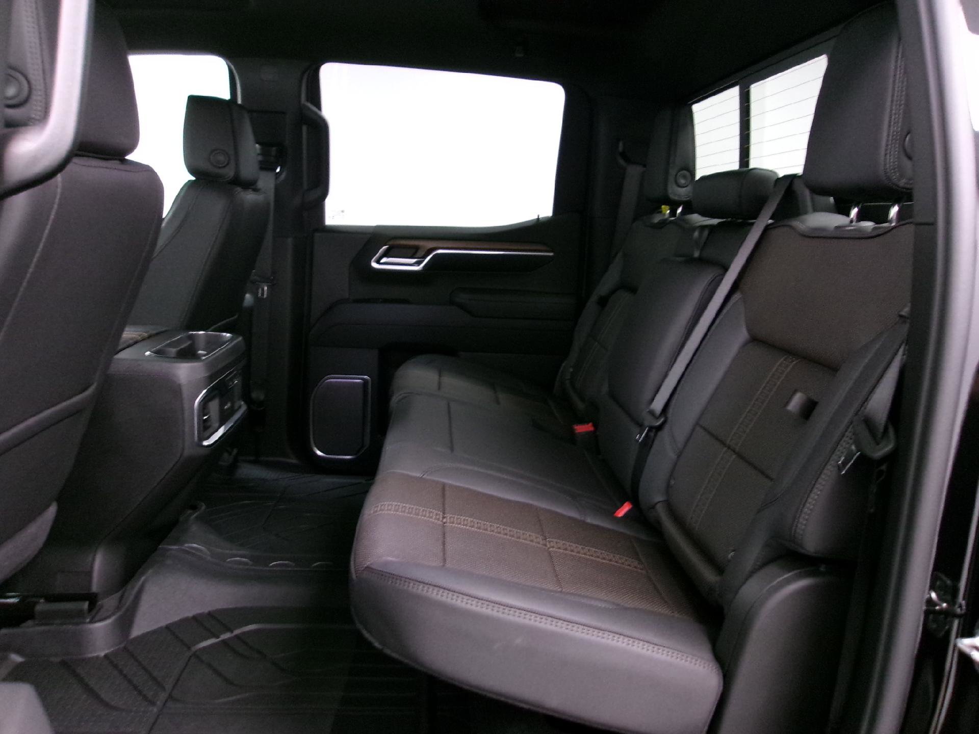 New 2026 Chevrolet Silverado 1500 High Country w/ Technology Package image 10