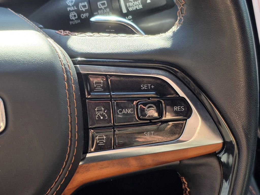 Used 2023 Jeep Grand Cherokee L Summit image 21