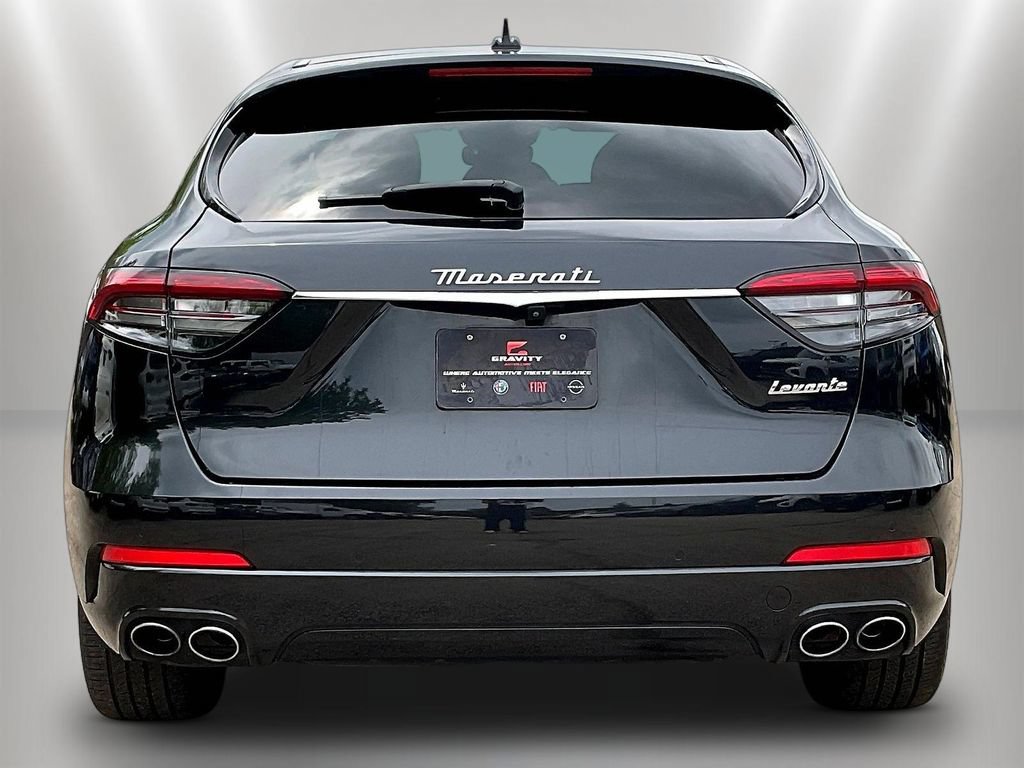 Used 2022 Maserati Levante GT AWD/4WD image 5