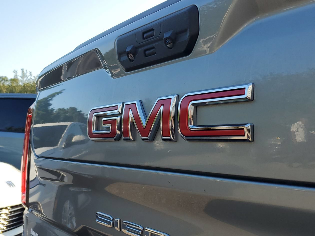 Used 2023 GMC Sierra 1500 SLT RWD image 6
