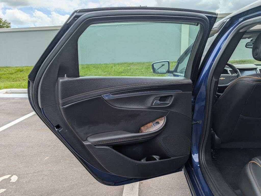 Used 2014 Chevrolet Impala LTZ image 14