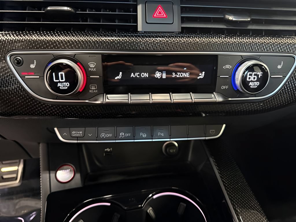 Used 2022 Audi S4 Prestige w/ Prestige Package AWD/4WD image 28